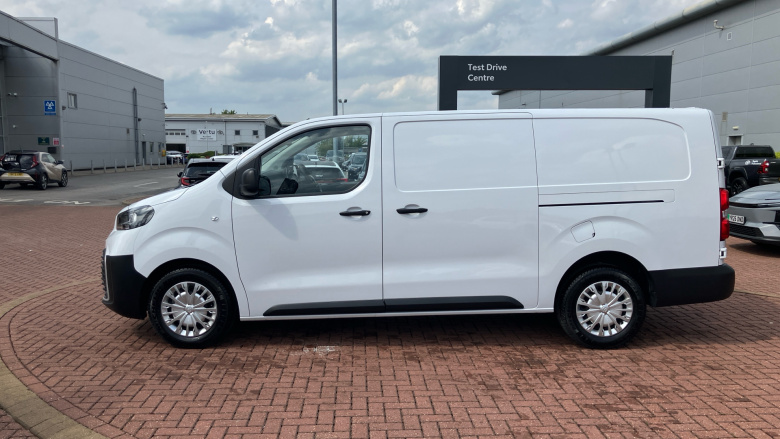 Toyota Proace L2 Diesel 2.0D 145 Icon Van